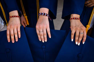 make a friendship bracelet for you