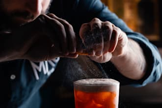 shoot elegant cocktail and beverage photography