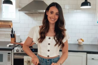 be your nutritionist and create meal plans