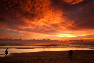 send you pictures about Kuta Beach