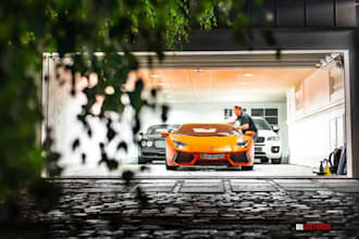 drive your Lamborghini Aventador for 5 dollar