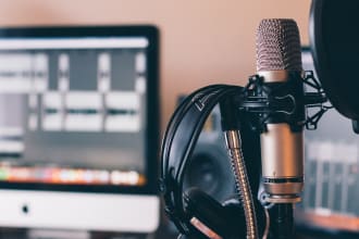 record a professional italian female voice over in HQ in 24h