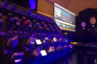mix and master your rnb, pop, and rap music with analog gear