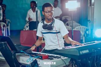 play piano, keyboards, synth for your song, cover, solo, beat or backing track