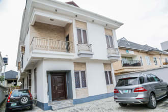 draft or review all property leases, tenancy, mortgage, agreements, contracts