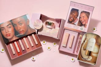 design a custom packaging and influencer PR box design