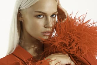 do high end photo retouching