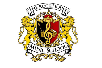 make modern luxury family crest logo design