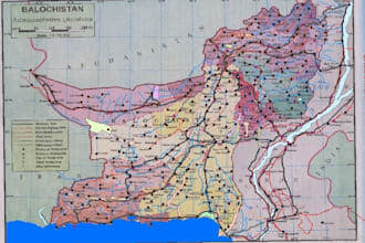 make map visualizations using arcgis and qgis