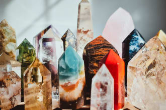 create a crystal grid to support your healing, intention or desired goal