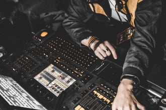 mix and mastering your dubstep song with hardware