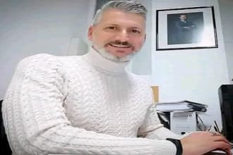 translate  hebrew  to english or english to hebrew documents manually