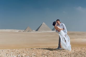 do portrait, wedding and couples photography in egypt