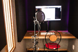 record a professional elearning vsl and voice for apps