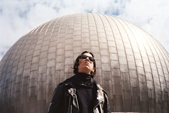 do a portrait photoshoot on film in berlin or eu wide