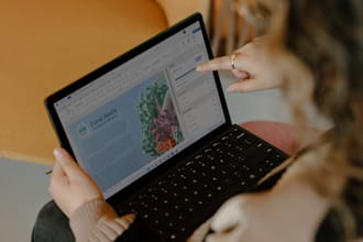do economics and finance writing