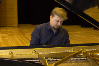 perform your solo piano piece