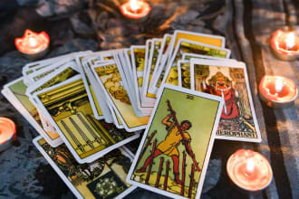 do tarot card reads