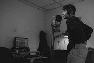 be your lyricist and indie music composer in spanish