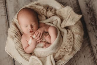 do newborn photo retouching