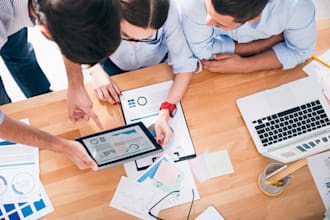 do investor deck and financial model review
