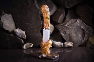 create sculptures, statuettes and souvenirs