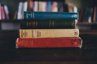 do research proposals, dissertations and critical analysis of text