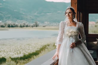 be your wedding photographer in vancouver