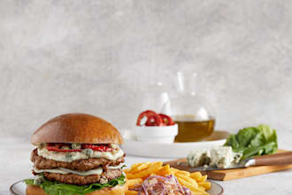 do retouch food photography with commercial touch