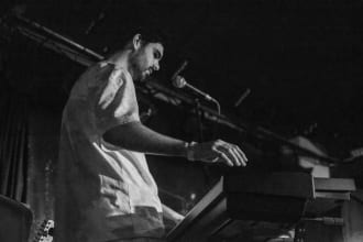 play keys for your indie, lofi or rnb track