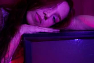 write and sing a trap, rnb, pop, reggaeton, sad song in spanish