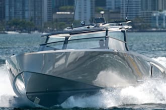 professionally photograph your boat