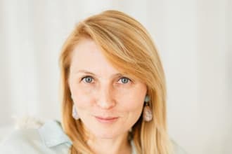 help midlife women find clarity on life and career transitions