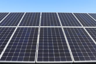 write SEO blog posts or articles on solar panels, renewable energy and grids