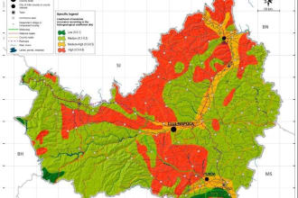 use gis to georeference geographic data, digitize and create maps