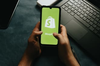 do shopify custom coding or bug fixing and theme development