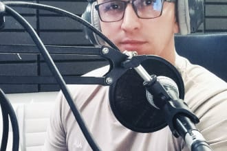 dubbing in spanish with a neutral or colombian accent