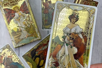 provide insightful and personal tarot readings