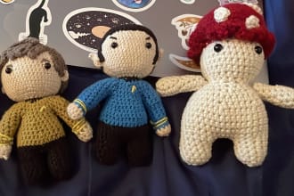 make custom crochet items