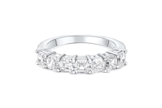 shoot jewelry products on white background in new york
