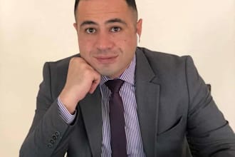 translate your CV or resume from hebrew to english and english to hebrew