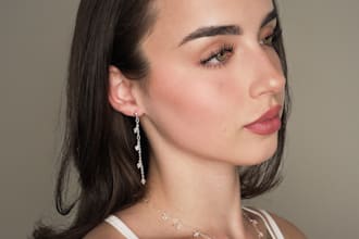 be your female model for your jewelry brand