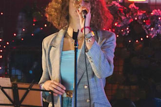 be your female vocalist in italian, english, spanish, french