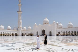 be your photographer in abu dhabi