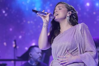 be your female gospel singer christian worship song vocal harmony soul music