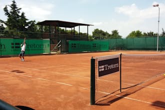 analyze your tennis serve and groundstrokes with video breakdown