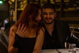 provide the best engagement or wedding pictures in paris