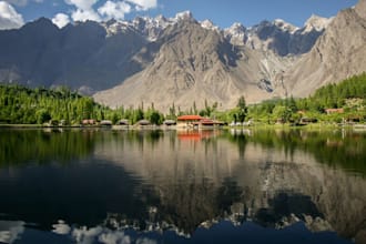 your expert tour guide for pakistan northern areas and main cities
