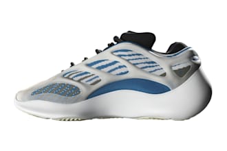 create 3d footwear and 3d shoes, shoes, sneakers for games like second life
