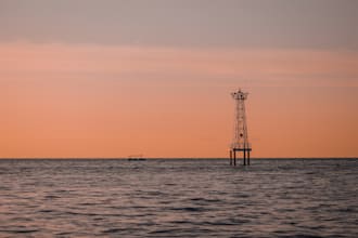take beach photos with sunsets and silhouettes